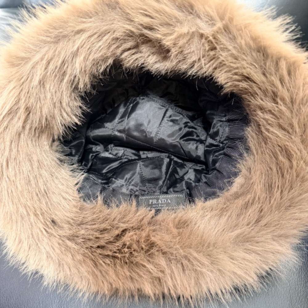 WOMEN'S PRADA BROWN FAUX FUR BUCKET HAT WINTER LUXURY EXCELLENT - Picture 5 of 6